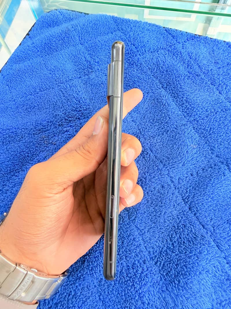 Google pixel 7 pro 4