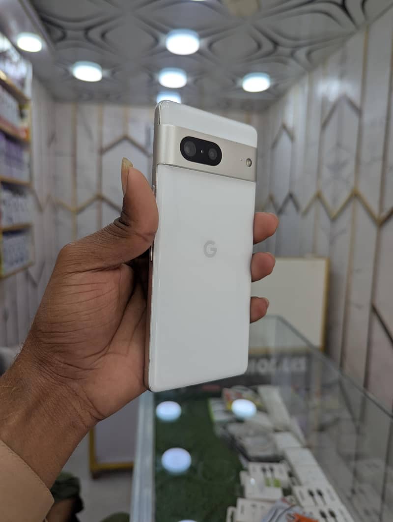 Google Pixel 7 1
