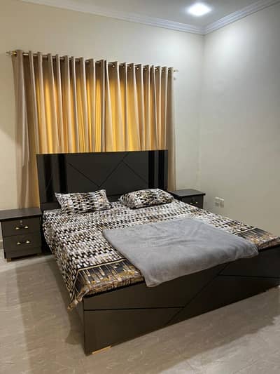 Daily & Weekly Basis Furnished Independent villa for rent Bahria town karachi.