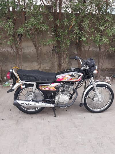 Honda Cg 125 Bike 22 Model
