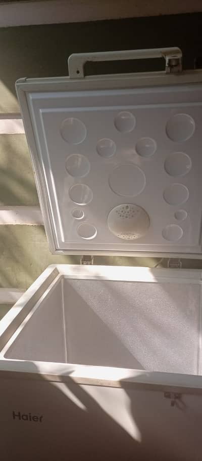 Haier Double door condition like new. Inverter series. Energy saving.