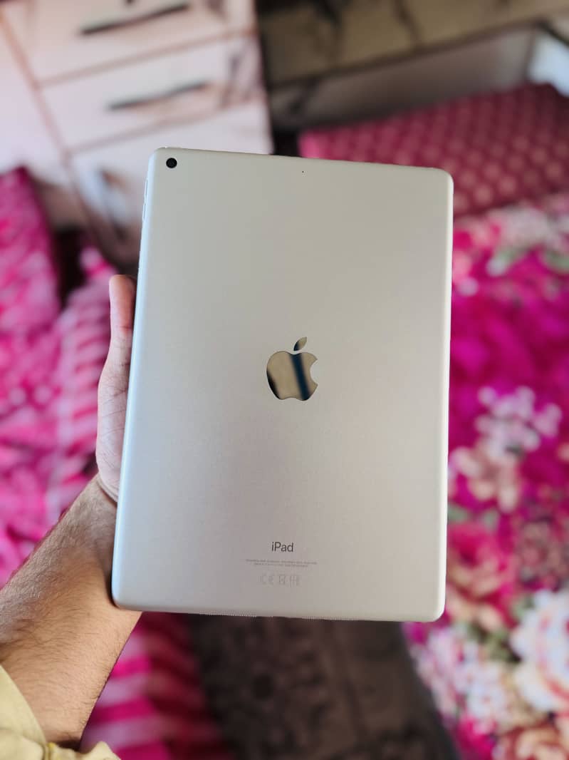 iPad 7th Generation 2