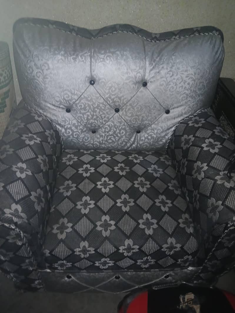 complete sofa set 0