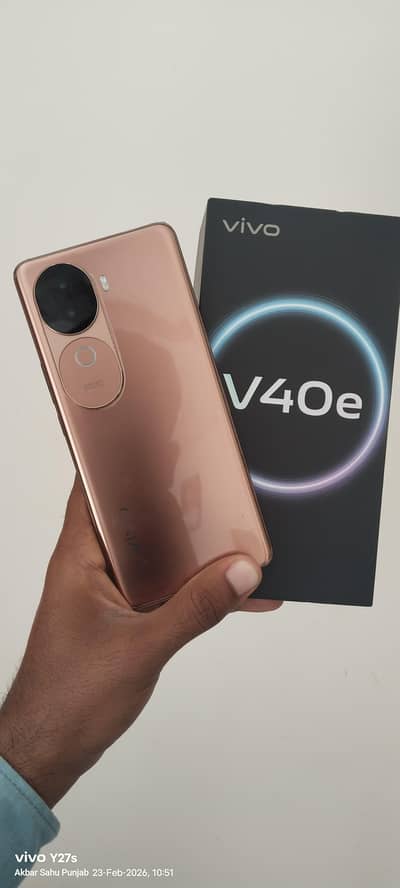 vivo v40e