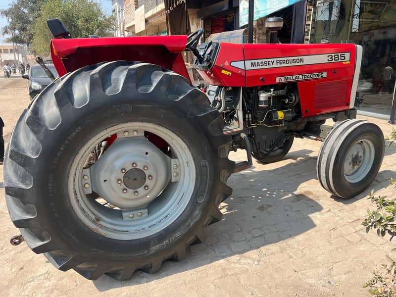tractor 385 0