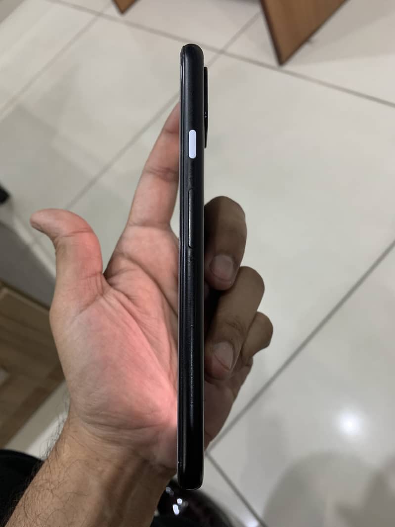 Google Pixel 4a 3