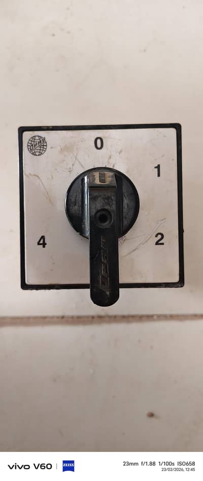  Industrial Rotary Cam Switch (0–4 Position) – Made in Turkey