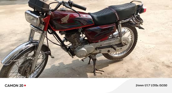 Honda cg125