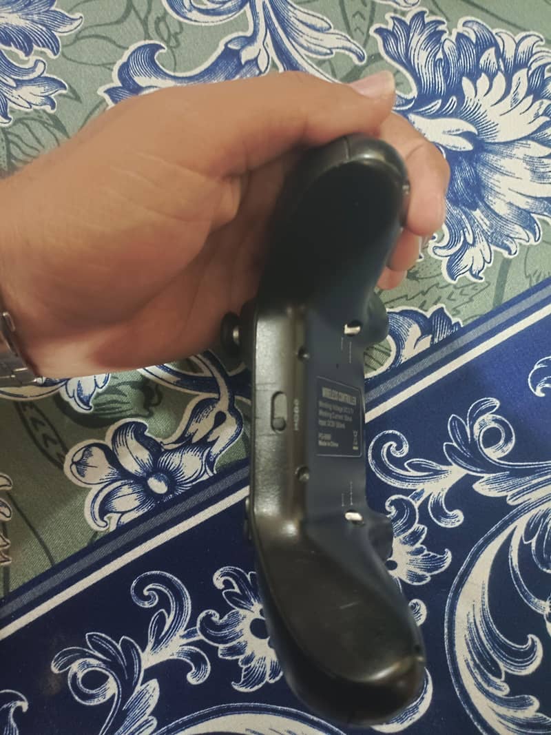 IPEGA 9069 Wireless Bluetooth Controller with touchpad 7