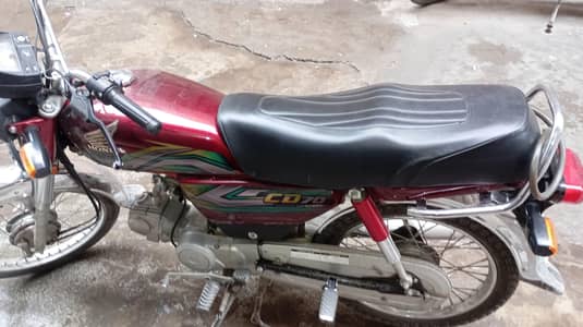 Honda CD 70 2023 | 9/10 Condition | Urgent Sale | 125,000