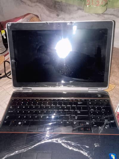 selling my Dell latitude 6520 i7 core generation 2.