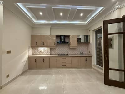 5 Marla like new house available for rent