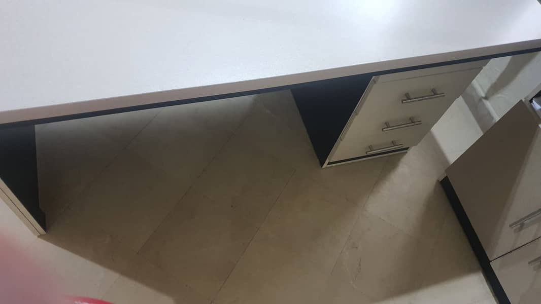 Office table 4