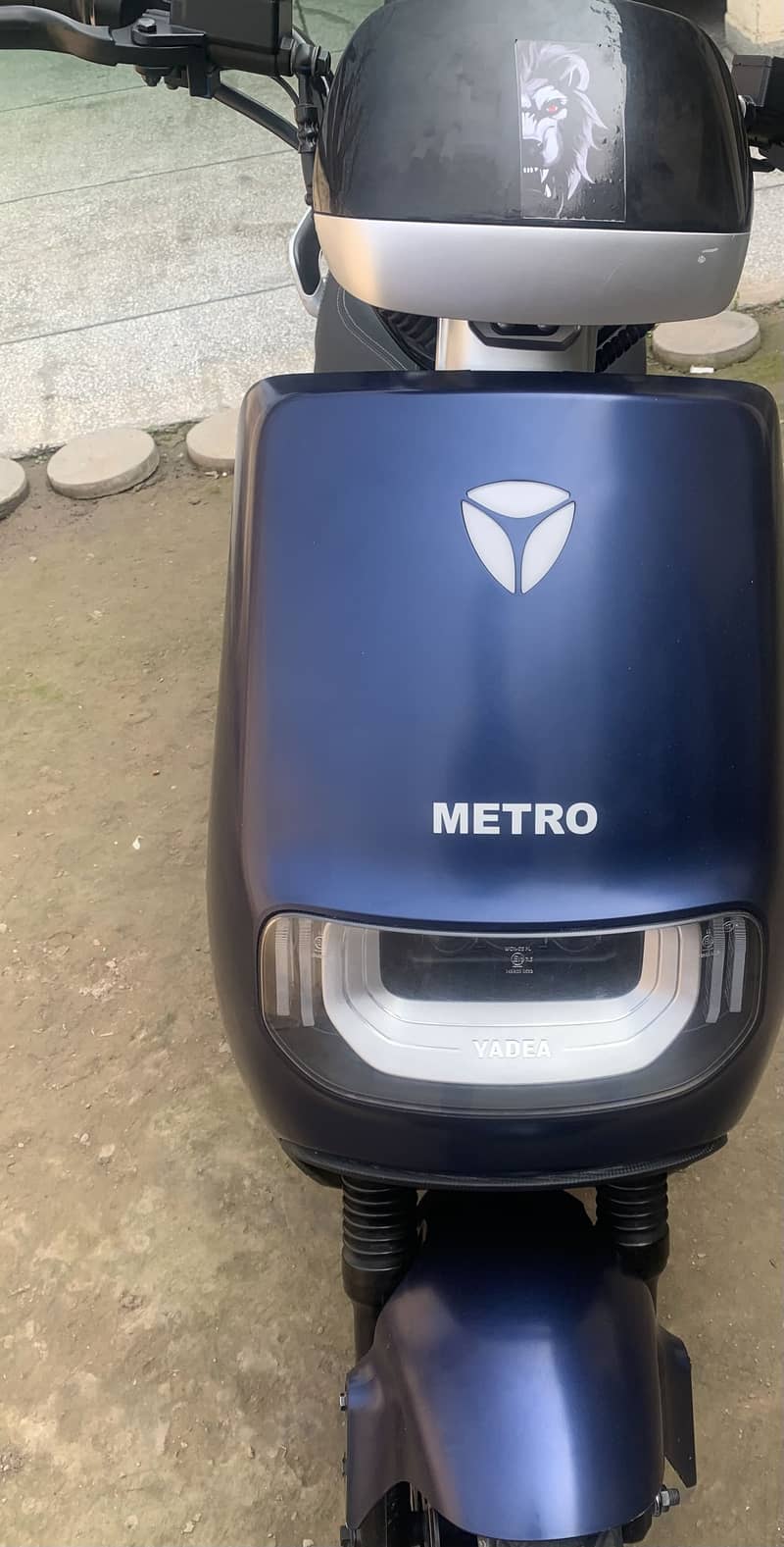 METRO E8S PRO 1
