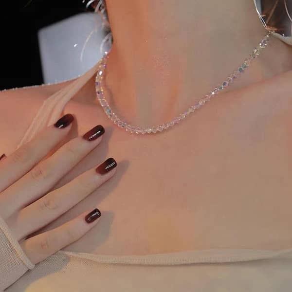Korean Fashion Crystal Thin Necklace for Women: Rainbow Crystal Jewelry for Weddings and Gifts