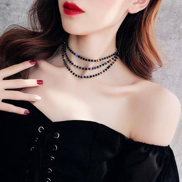 AzLan's Fashion 3-Layer Black Crystal Bead Choker Necklace for Women, Silver Circle Collar Clavicle Chain