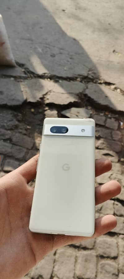 128Gb condition zero phone water pack Best battery timing