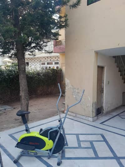 elliptical cycle exercise machine treadmill runner gym air bike