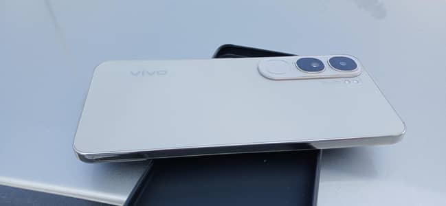 vivo y200 8/256 like a brand new