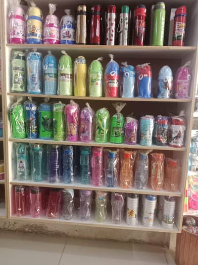 Premium Plastic & Metal Water Bottles – School & Gym Use