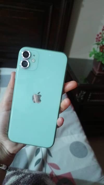 Iphone 11 FU only set 64 gb green 83 battery health 10/10 condition