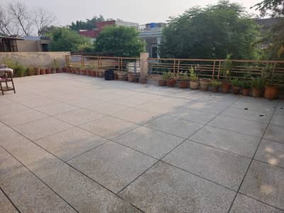 25 Marla Upper portion Available for rent Excellent location for Small Family