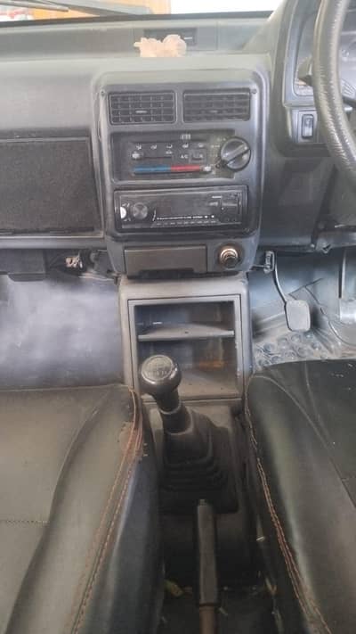 Kia Classic 2004 – Economical Car – Family Use