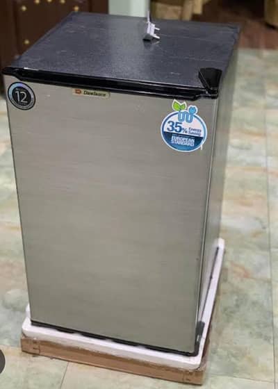 Dawlance mini fridge