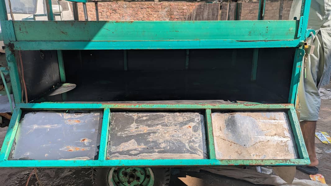 رکشہ چنگچی کاؤنٹر 11