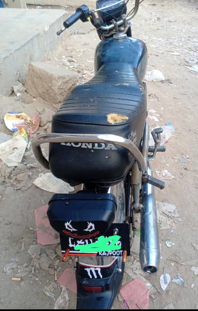 Honda70 2004 model lush condition