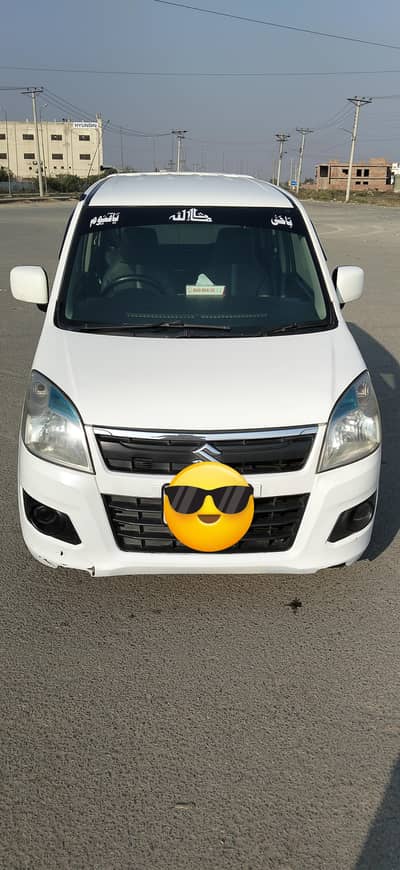 I am selling my wagon R VXL good car