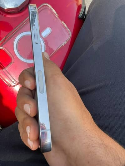 12 pro 9/10 condition