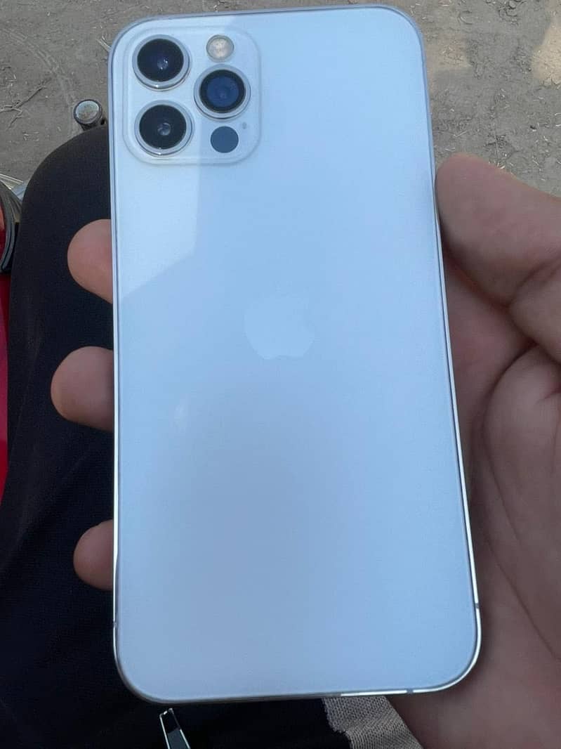 12 pro 9/10 condition 2