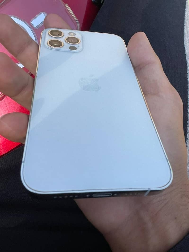 12 pro 9/10 condition 5