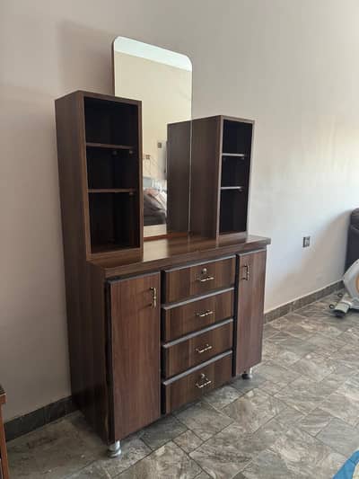 10/10 Condition Dressing Table with Large Mirror & Storage Cabinets