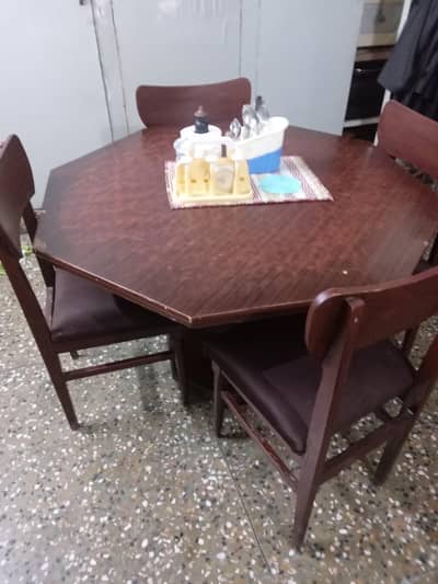 dining table and 4 chairs