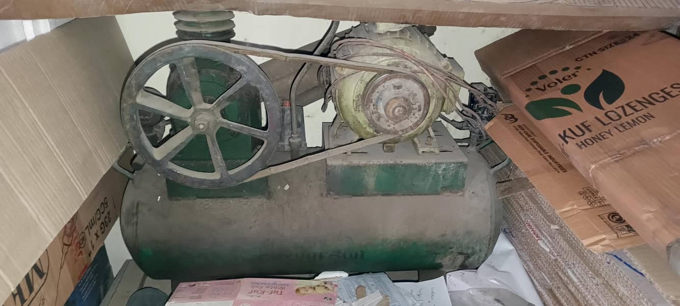 Air Compressor 0