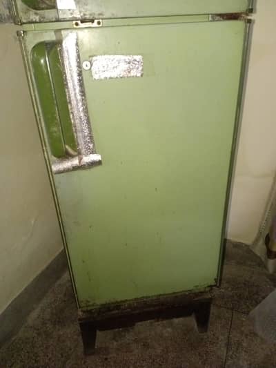 Phillips Refrigerator Fully Working Condition 8/10 condition for sale