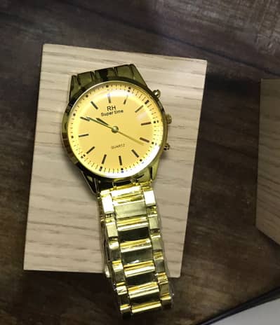 Luxury Stylish Affordable Men Wrist Watch – 750 Price – Cash on Delive