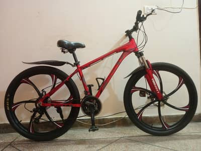 26 INCH IMPORTED (ROXY) GEAR CYCLE 6 MONTHS USED 03417831299