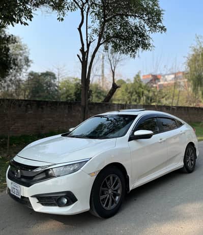 Honda Civic Full option UG