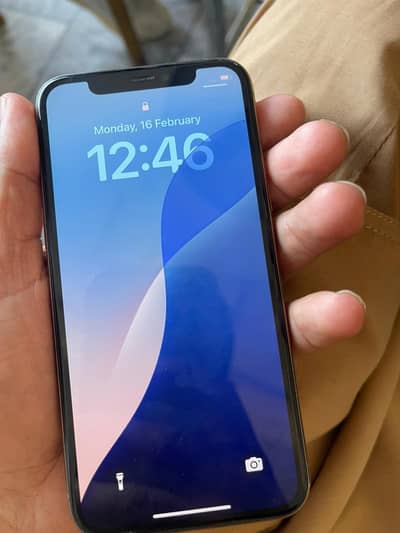 Exchange iPhone 11 Pro Factory Unlocked