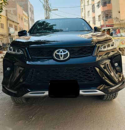 Toyota Fortuner Legender 2022 I Geniune I Karachi registered