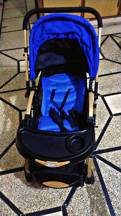 I am selling baby praim, walker 2in1, baby cot musical system ok