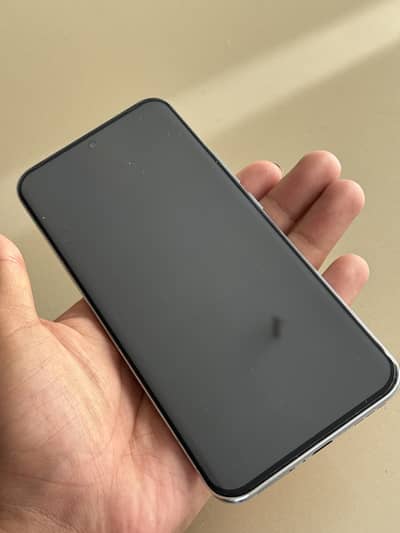 Tecno Spark 40 Pro +  Model : Tecno KM7  8/256  Battery : 5200mAh War