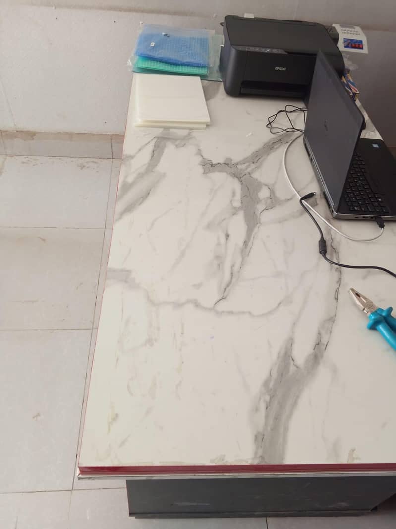 office Table with side Table 3