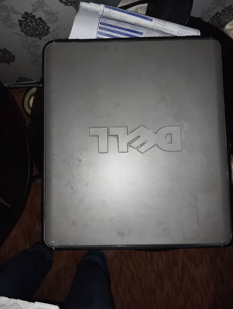 computer pc with lcd 2