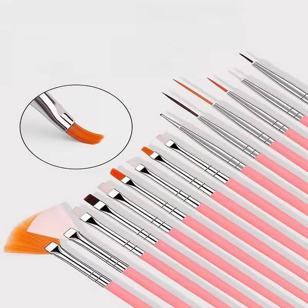 Paint Brushes Professional Quality: Flat, Round, Angular, and Fan Tip Sets – 15 Pcs for Nail Art and Fine Detail