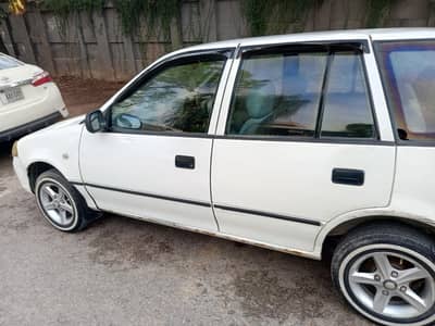 sale My cultus car bhir sy 70 persnet genuine ha