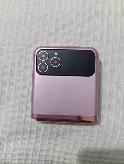 Q MOBILE PHONTOM FOLD SILKY PINK FOR SALE